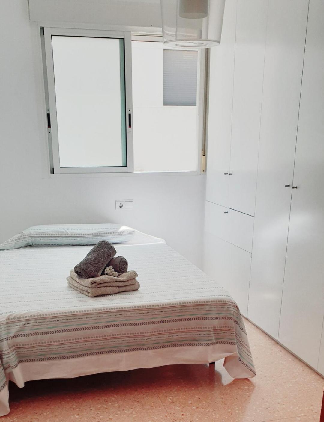 Lovely Penhouse In Alicante With Parking Exterior photo